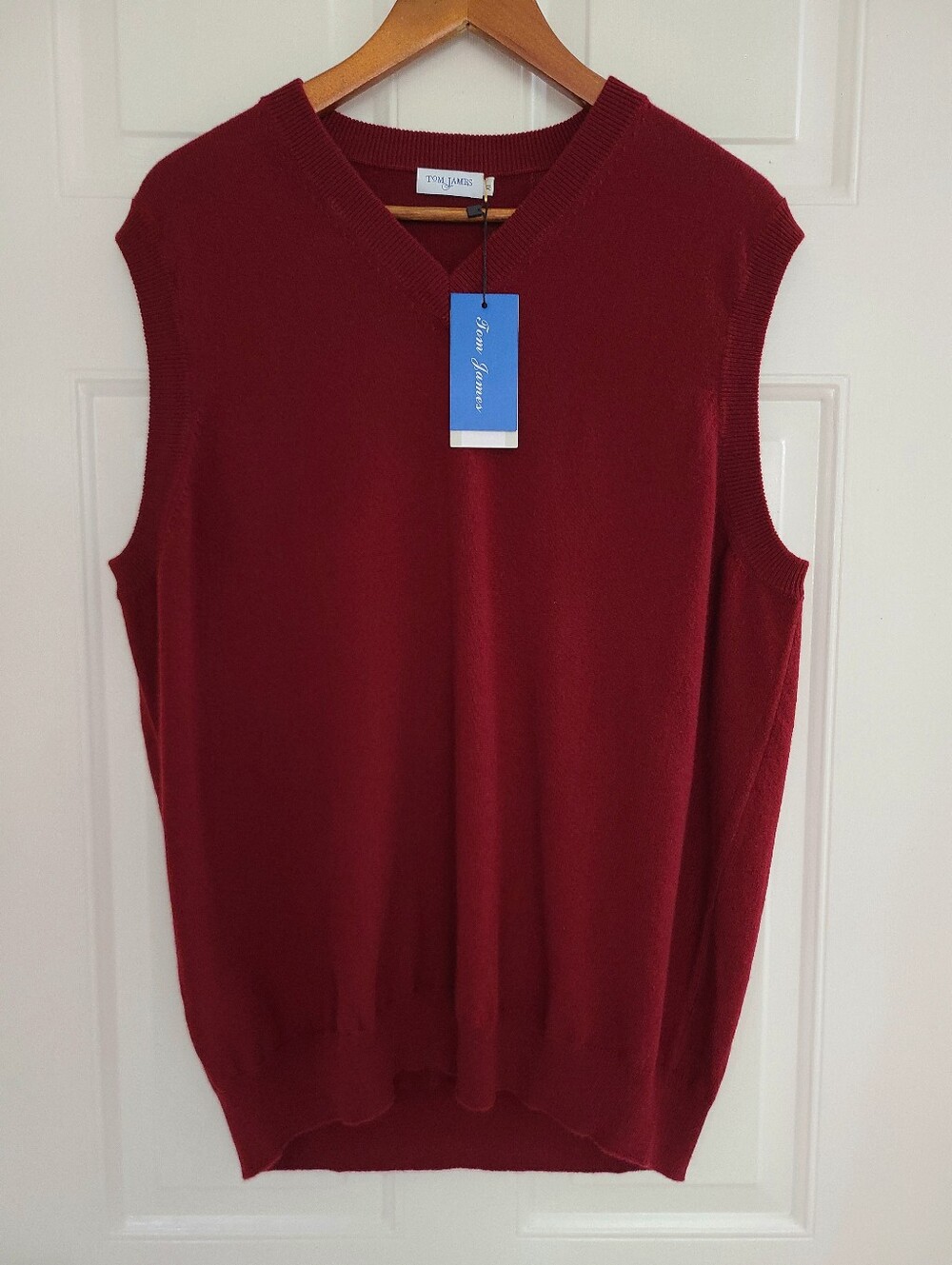 NWT Tom James Men's 100% Cashmere Sweater Vest Size XL Burgundy Red